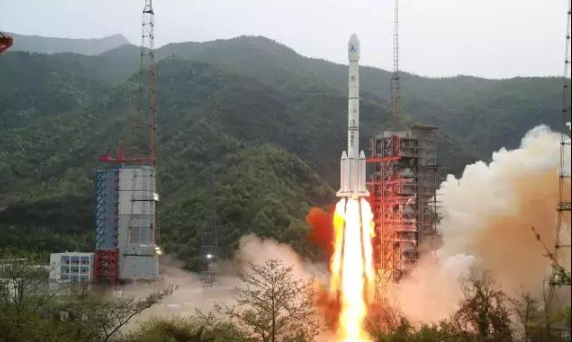实践13号高通量卫星 实践13号高通量卫星